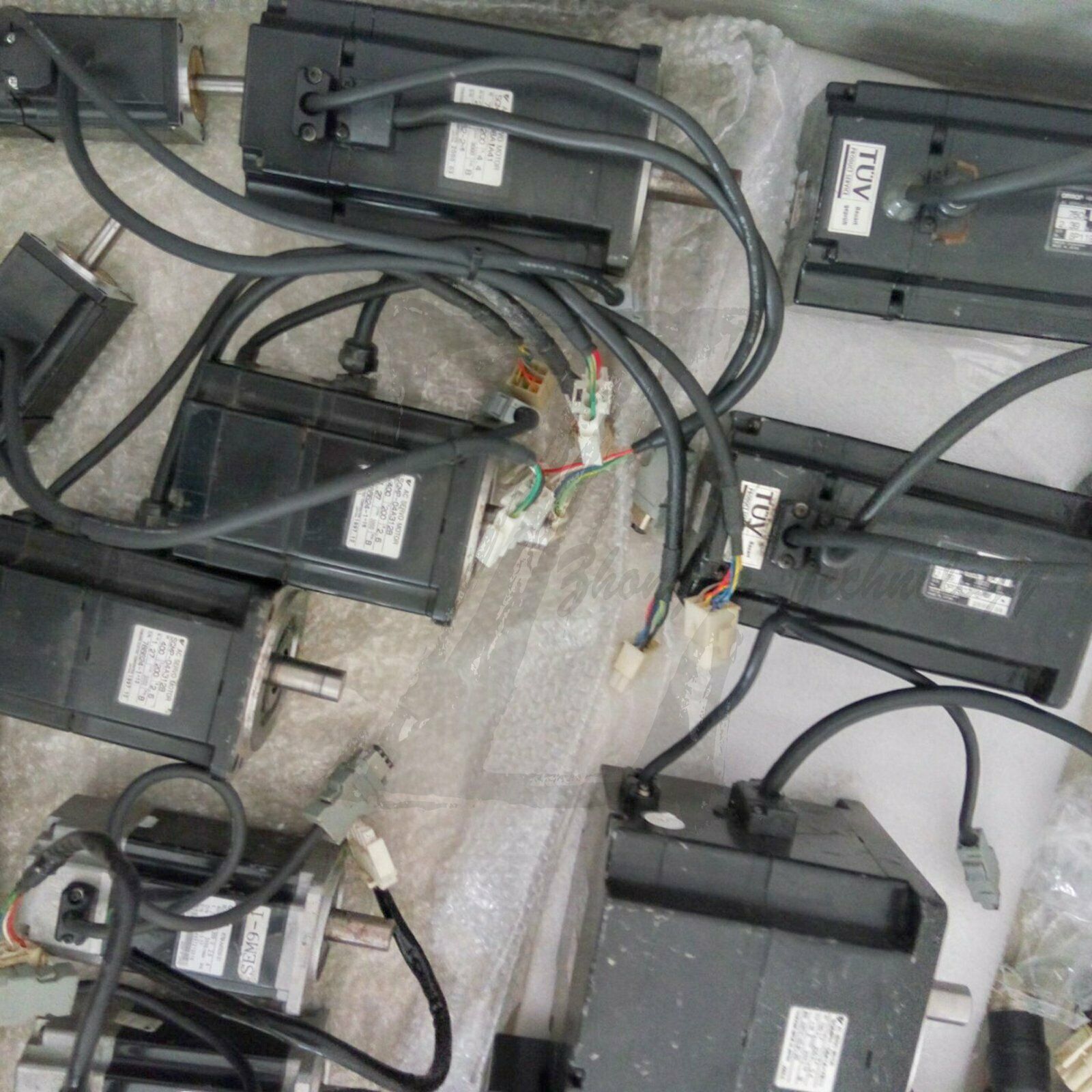 1PC Used Yaskawa Servo Motor SGMAH-A5A1A41 Tested In Good Condition - YASKAWA