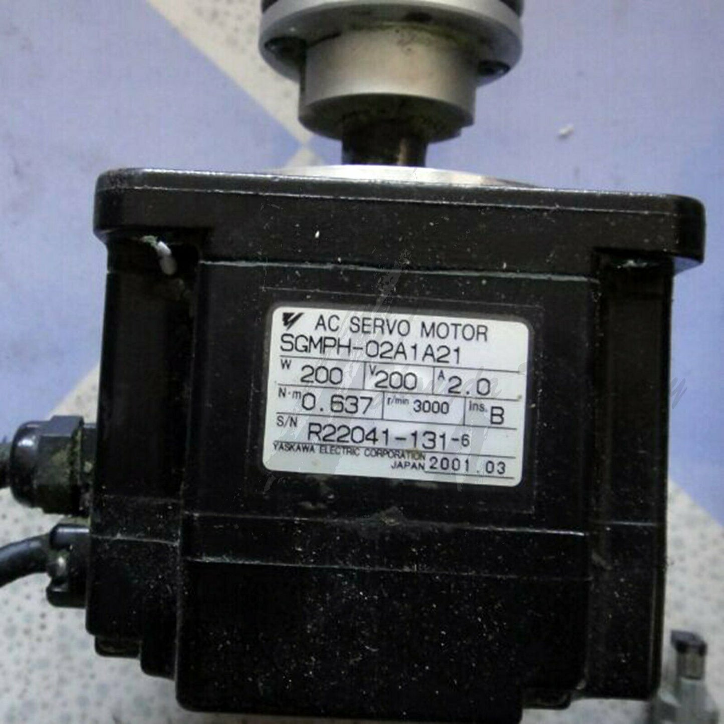 1PC Used Yaskawa Servo Motor SGMPH-02A1A-YR21 Tested In Good Condition - YASKAWA