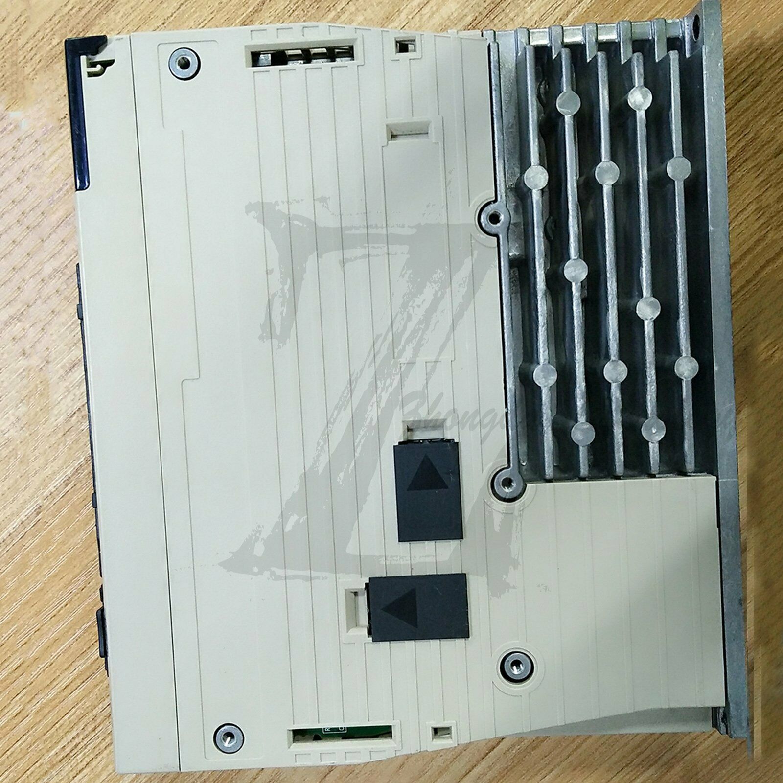 1PC Used Yaskawa servo drive SGDV-R90A01B002000 Tested In Good Condition - YASKAWA