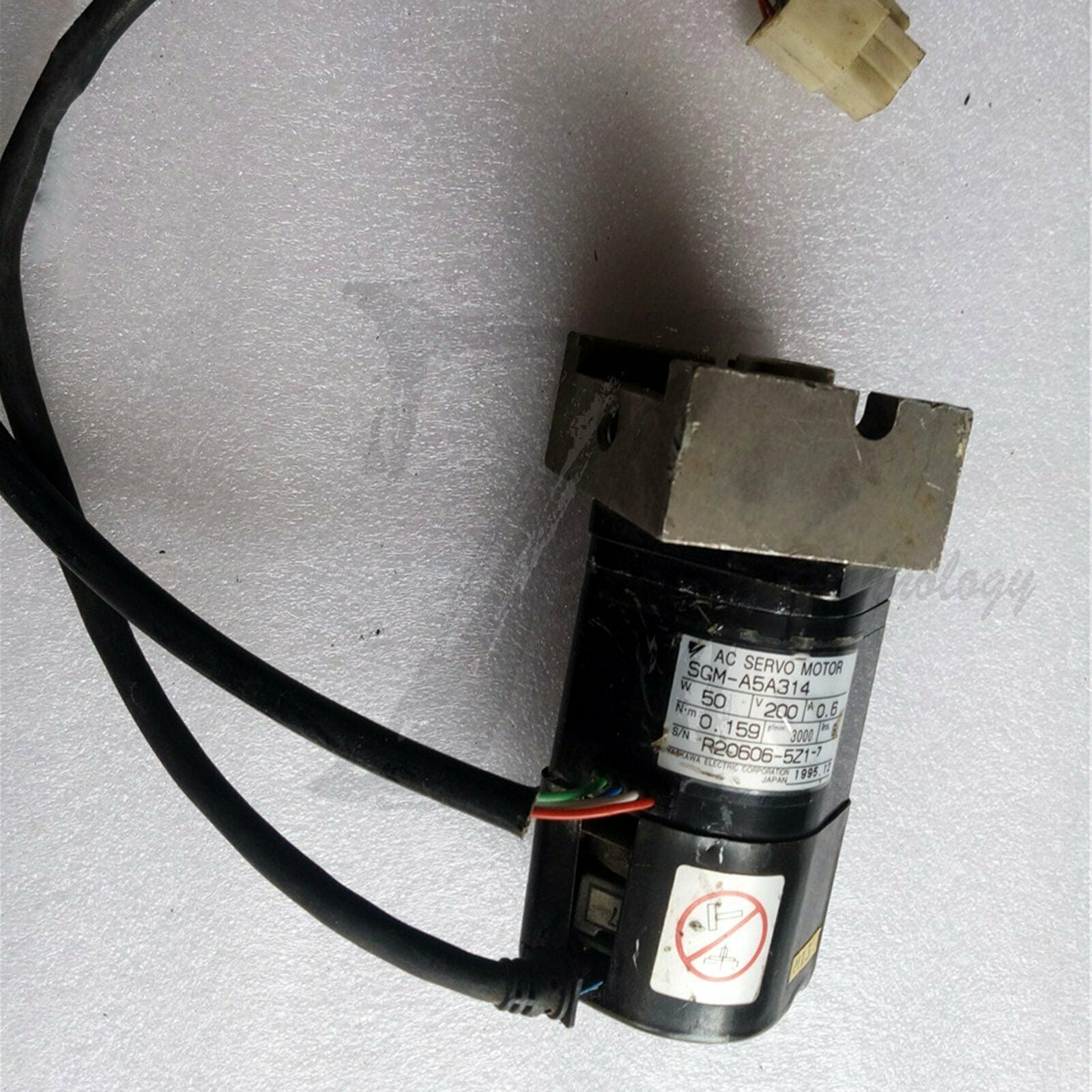 1PC Used Yaskawa servo motor SGM-A5A314 Tested In Good Condition - YASKAWA