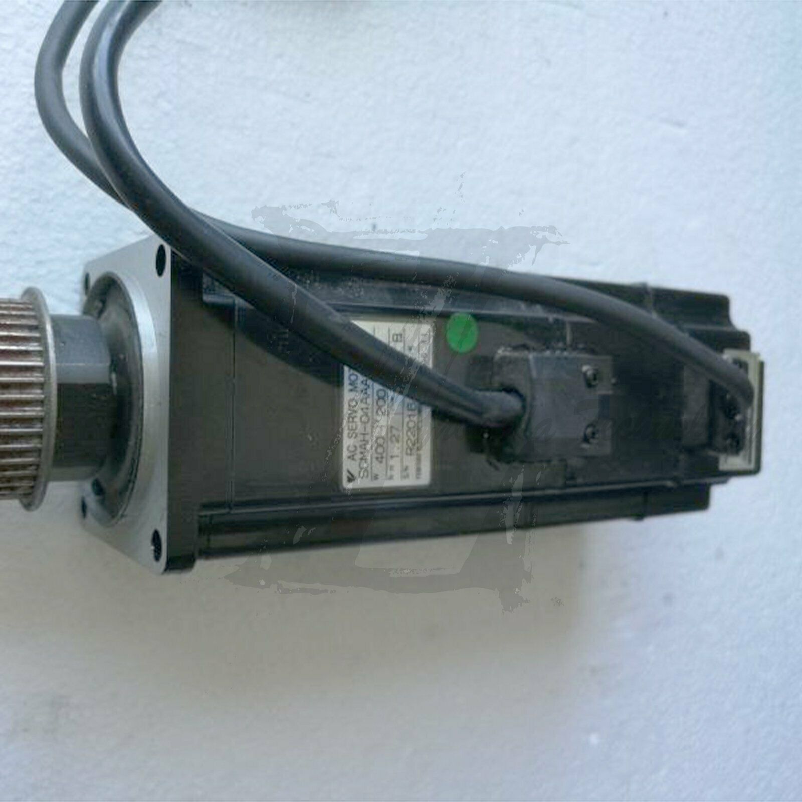 1PC Used Yaskawa servo motor SGMAH-04AAA2B 400W Tested In Good Condition - YASKAWA