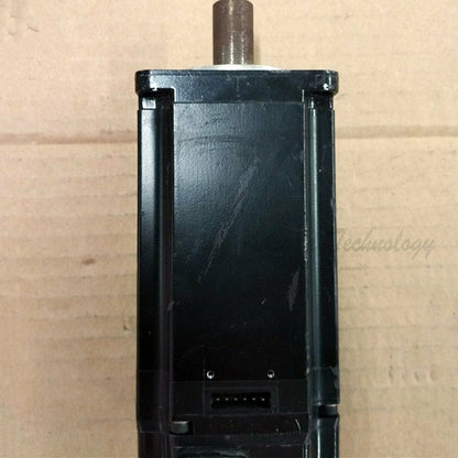 1PC Used Yaskawa servo motor SGMAV-06ADA21 Tested In Good Condition - YASKAWA