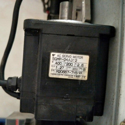 1PC Used Yaskawa servo motor SGMP-04A312 Tested In Good Condition - YASKAWA