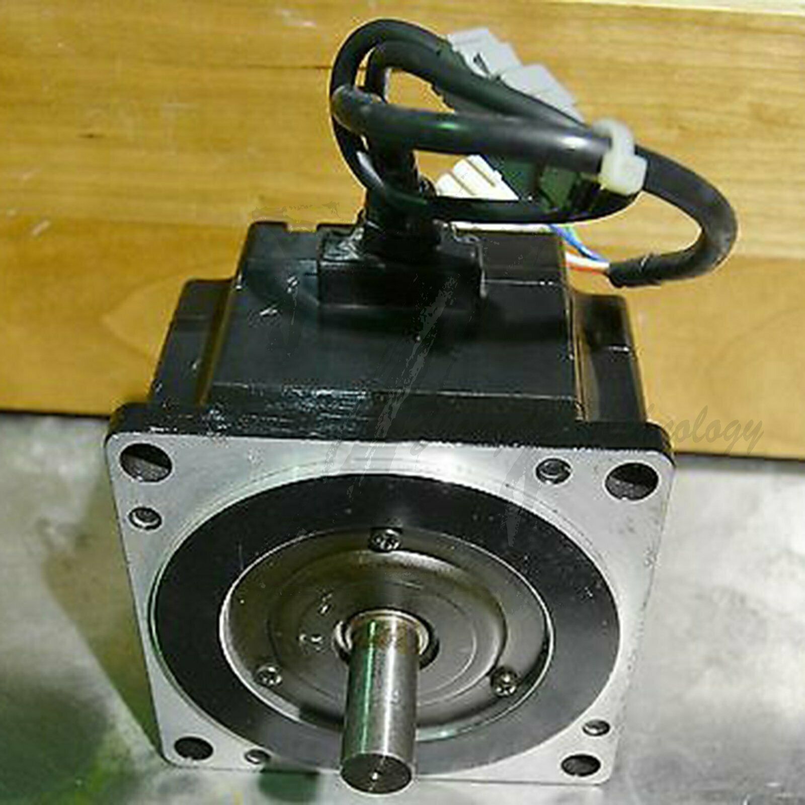 1PC Used Yaskawa servo motor SGMPH-08AAA21 Tested In Good Condition - YASKAWA
