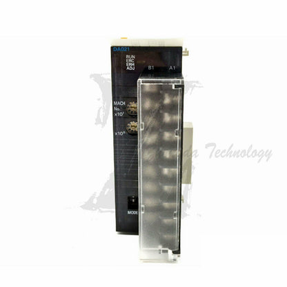 1PC new Omron CJ1W-DA021 analog output unit - Omron