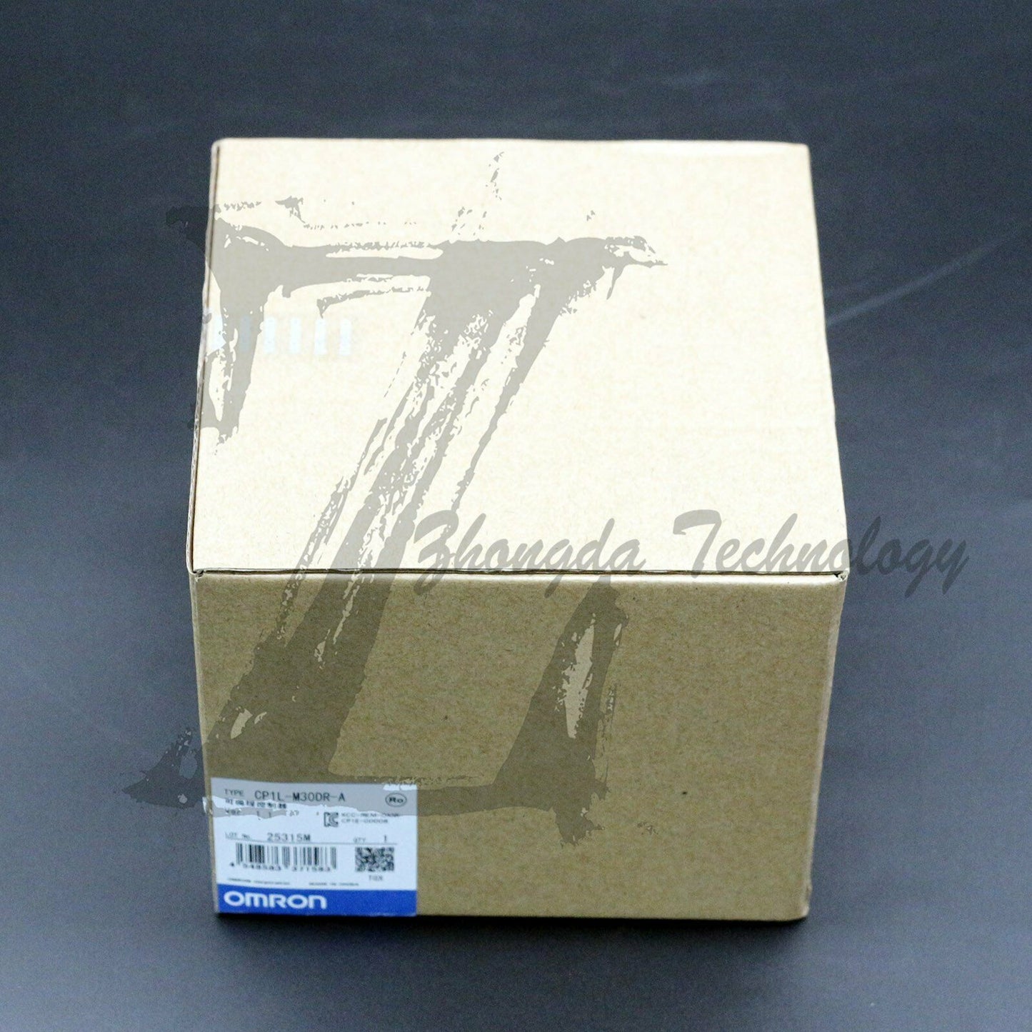 1pcs new in box omron plc cp1l-m30dr-a cp1lm30dra - OMRON