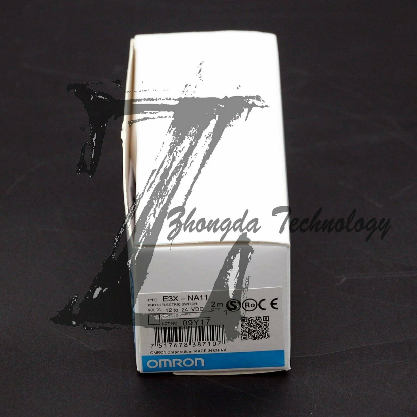 1PCS New IN BOX OMRON photoelectric sensor E3X-NA11 - OMRON