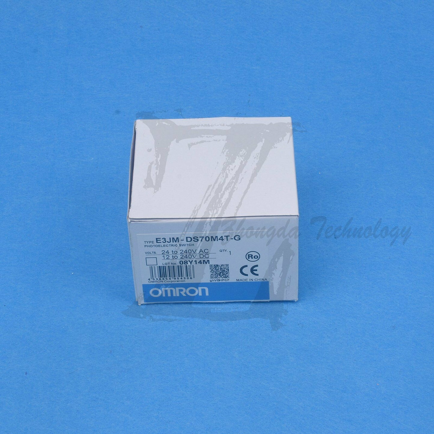 1PCS New Omron Photoelectric Switch E3JM-DS70M4T-G - OMRON