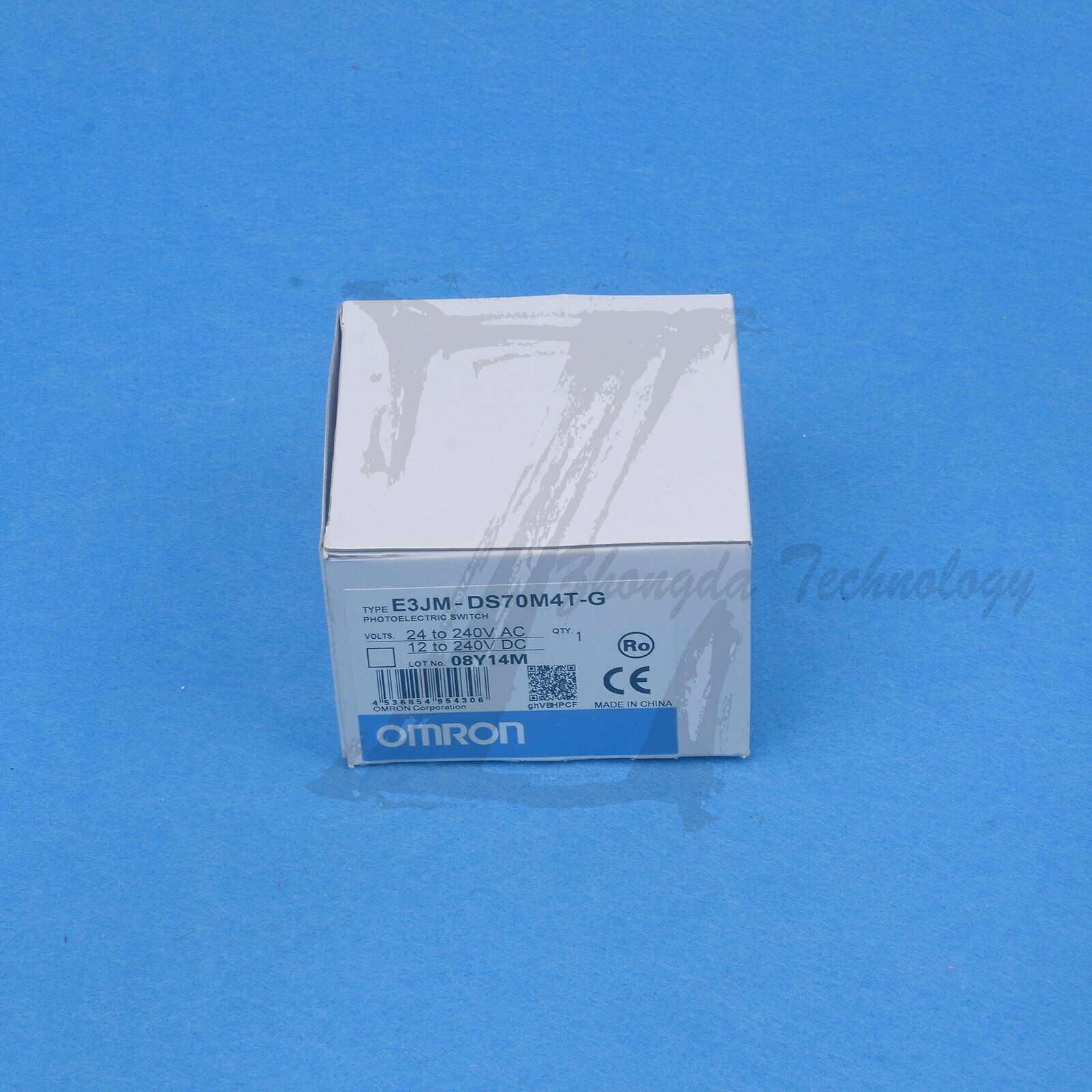 1PCS New Omron Photoelectric Switch E3JM-DS70M4T-G - OMRON