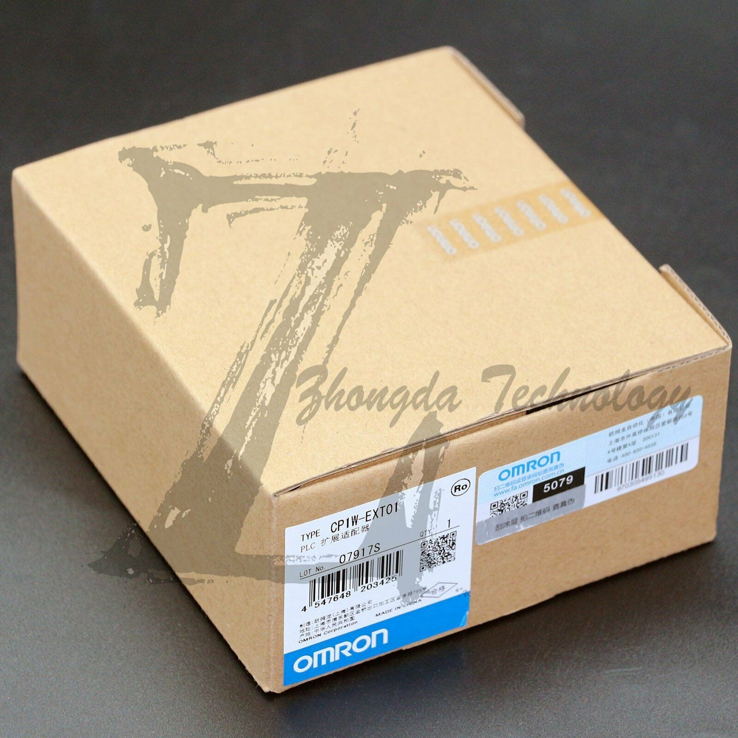 1PCS New in Box OMRON PLC Module CP1W-EXT01 CP1WEXT01 - OMRON