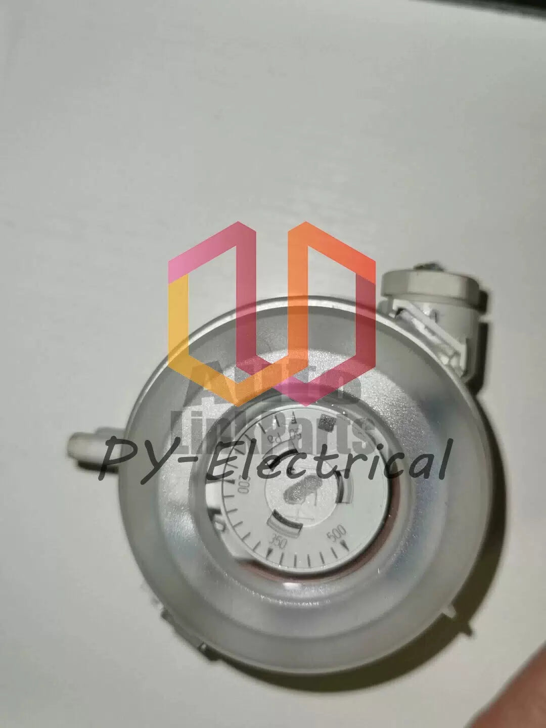 1PCS 604.9110030 pressure switch [1]