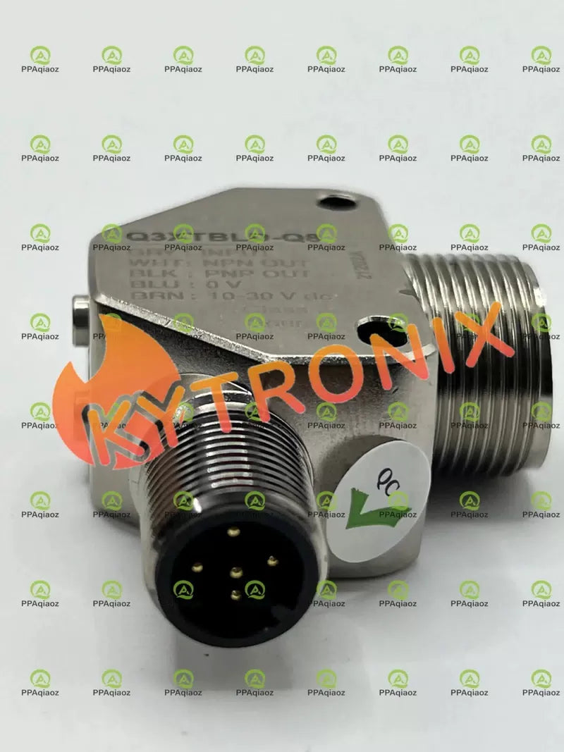 1PCS BANNER Q3XTBLD-Q8 Sensor Fast Shipping [4]