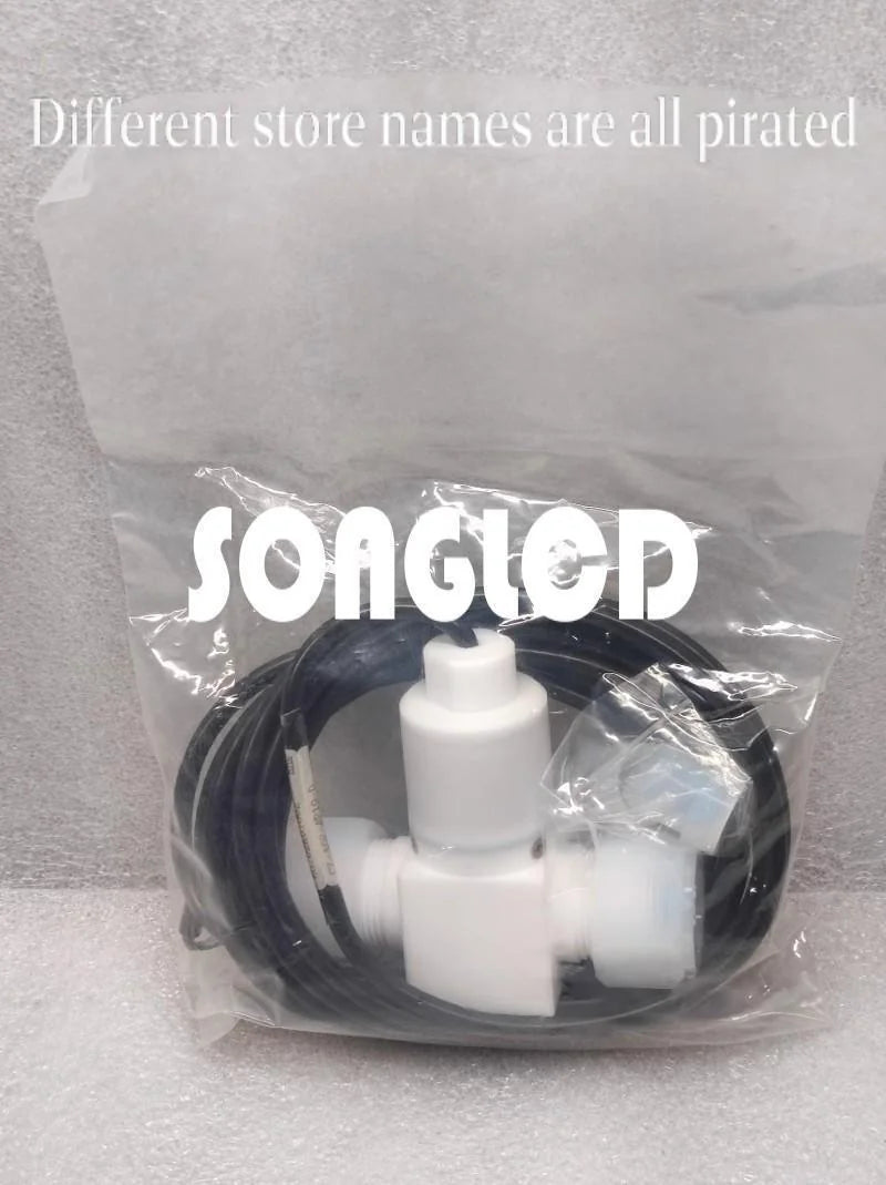 1PCS CZ-40P-AP19-D Capacitive Proximity Sensor - OMRON [1]
