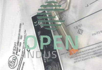 1PCS IFM IFS201 Proximity Switch [1]