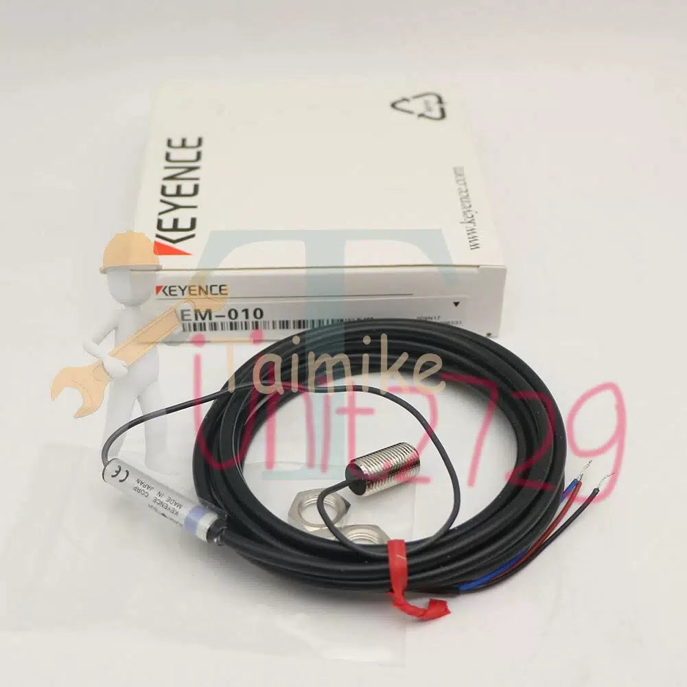 1PCS KEYENCE EM-010 Proximity Sensor [1]