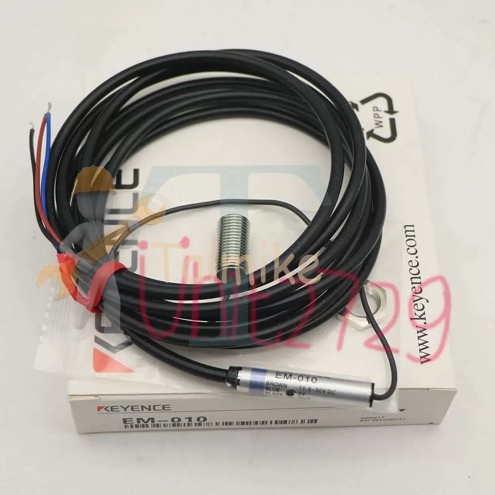 1PCS KEYENCE EM-010 Proximity Sensor [5]