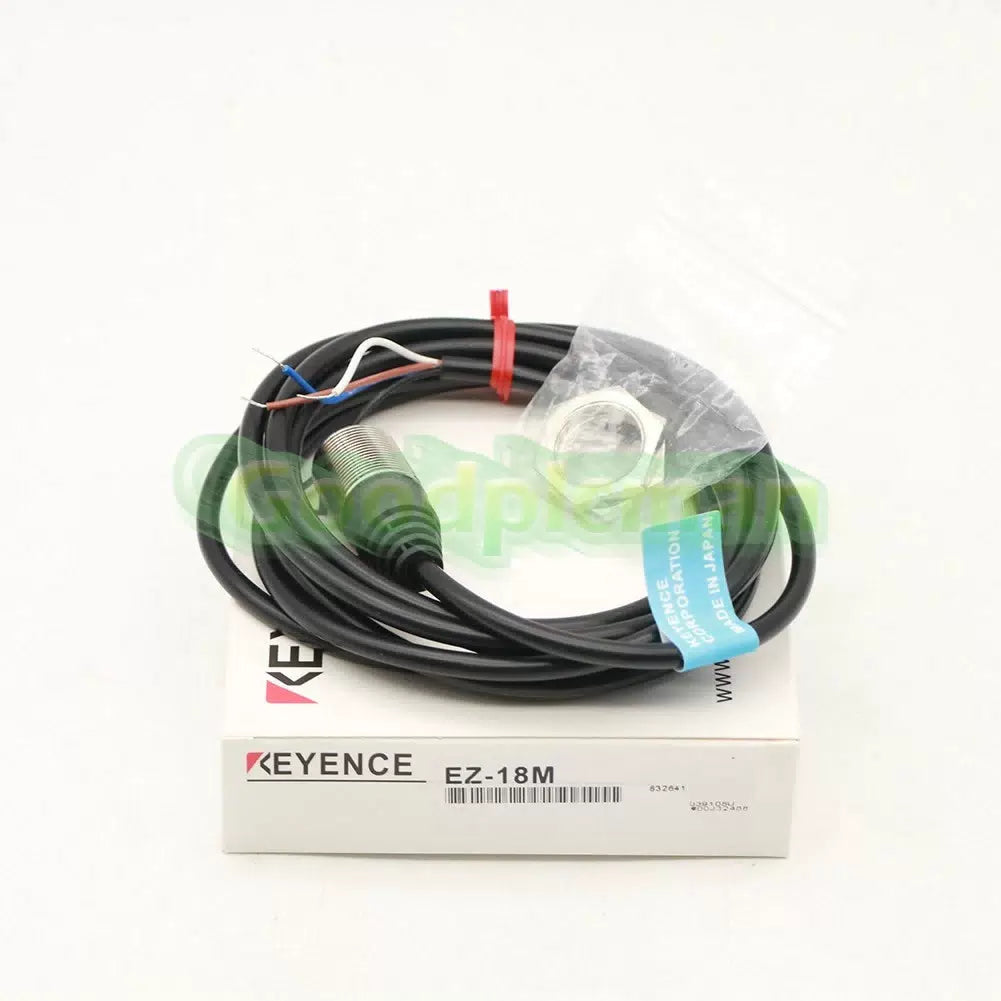 1PCS KEYENCE EZ-18M proximity sensor [8]