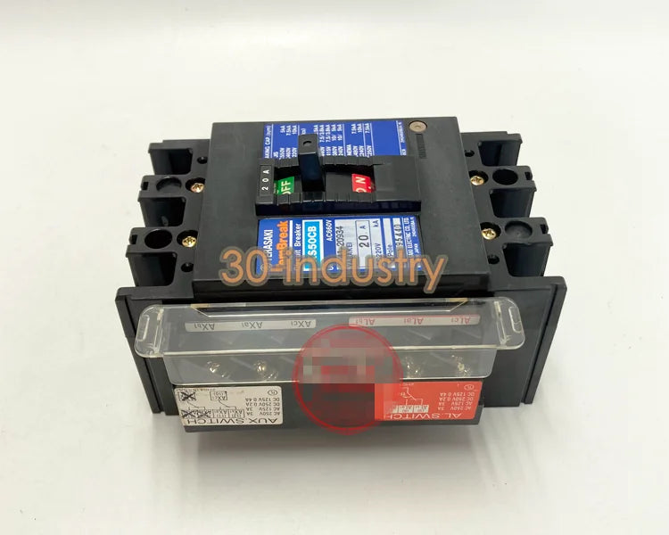 1PCS New For TemBreak Plastic-case circuit breaker XS50CB air switch 3P 20A - KOEED [5]