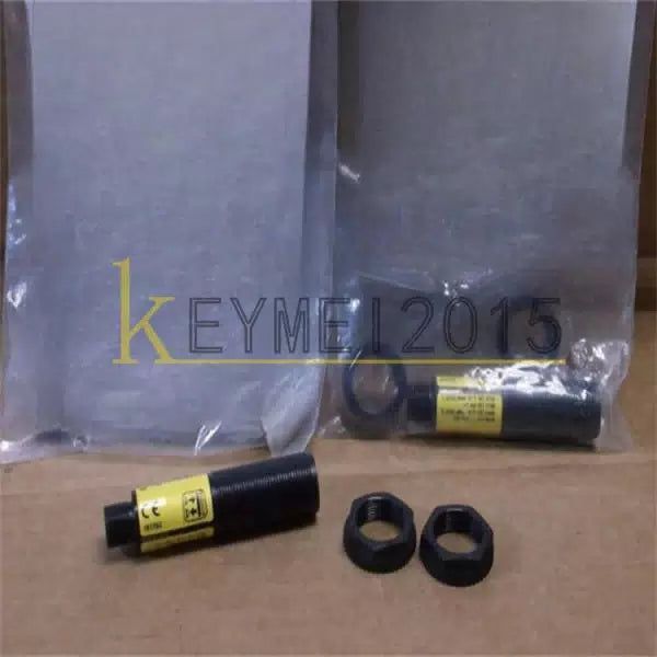1PCS S18-2VPFF200-Q8 Photoelectric switch For Banner#C [2]