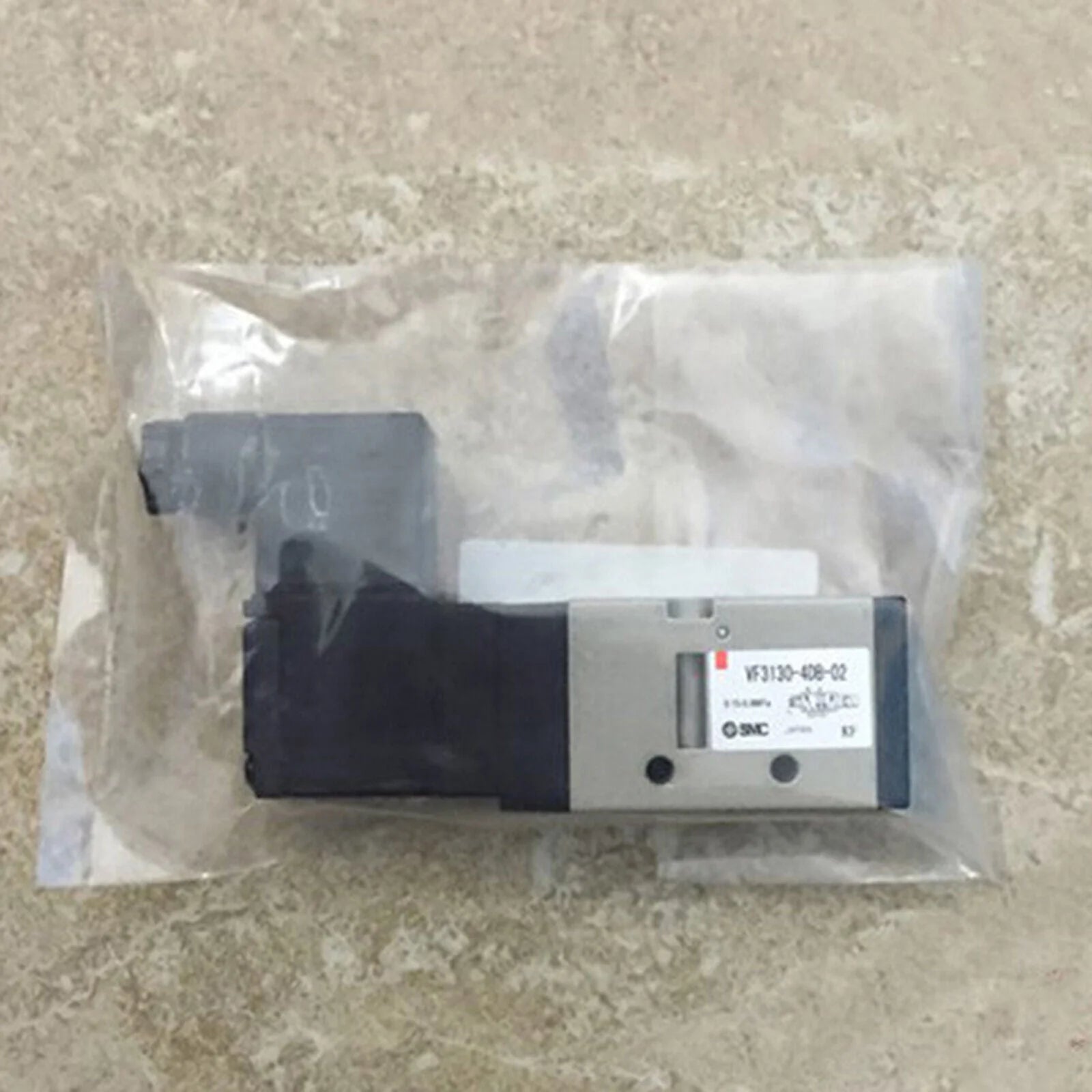 1PCS SMC VF3130-4DB-02 Solenoid Valve - SMC [3]