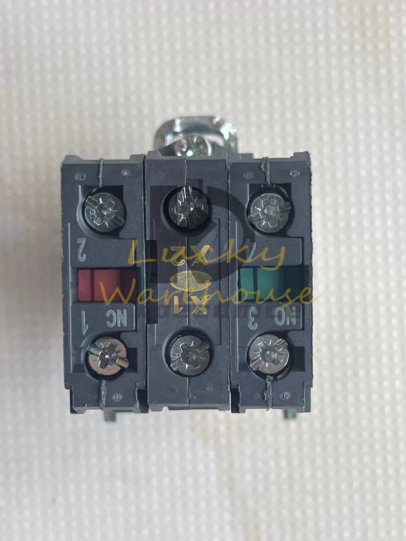 1PCS Schneider XB4BW35B5 Button switch [4]