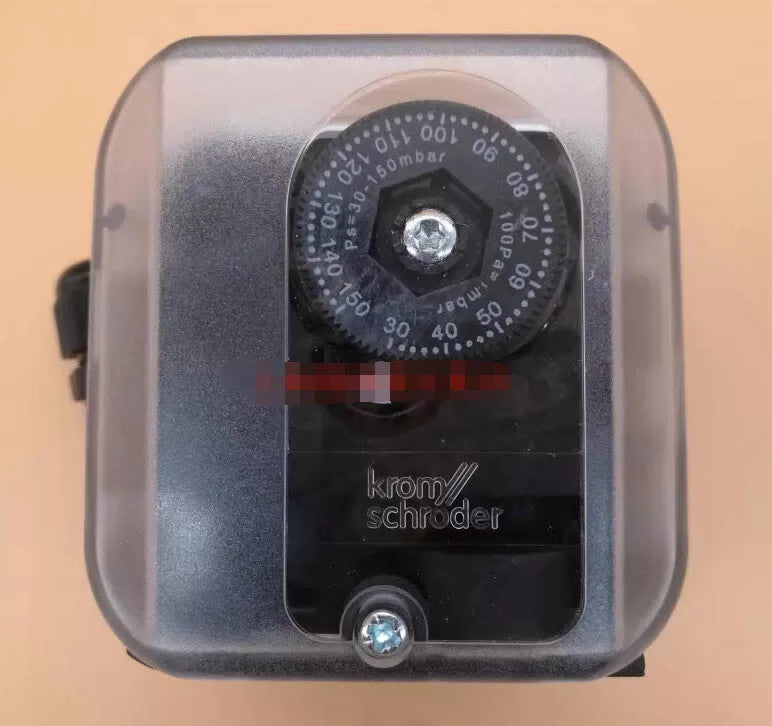 1PC Krom Schroder DG10UG-3K2 DG10UG3K2 Gas Pressure Switch In Box [1]