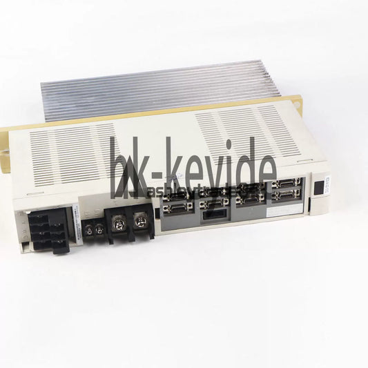 1PC MITSUBISHI AC SERVO DRIVER MDS-A-V2-1010 MDSAV21010 [2]