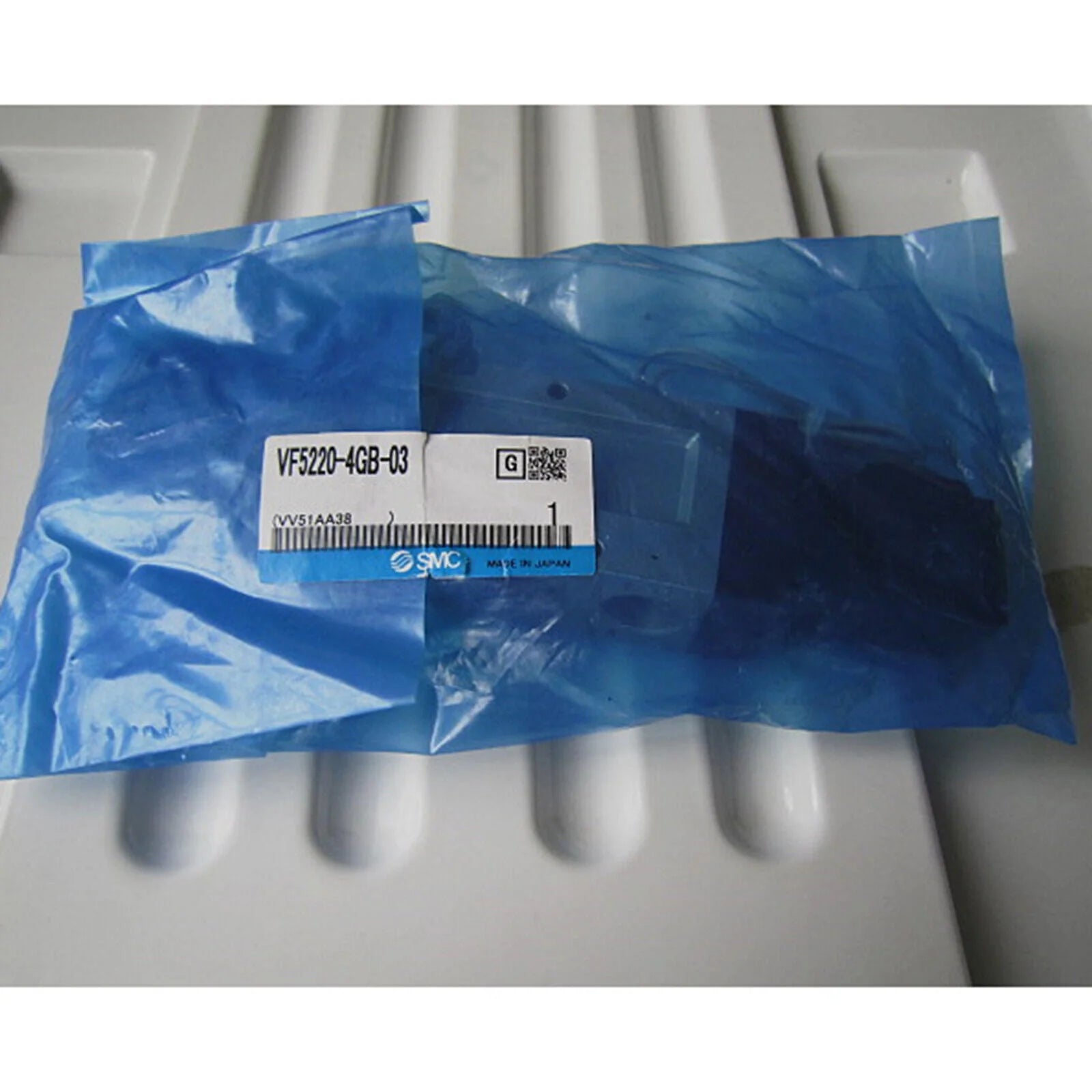 1PC SMC VF5220 4GB Solenoid Valve 1-Year Warranty - SMC [1]