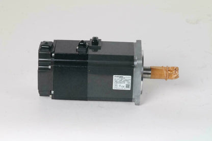 1PC Servo Motor HF-KP73B: Mitsubishi servo motor in box, 1 year - MITSUBISHI [2]