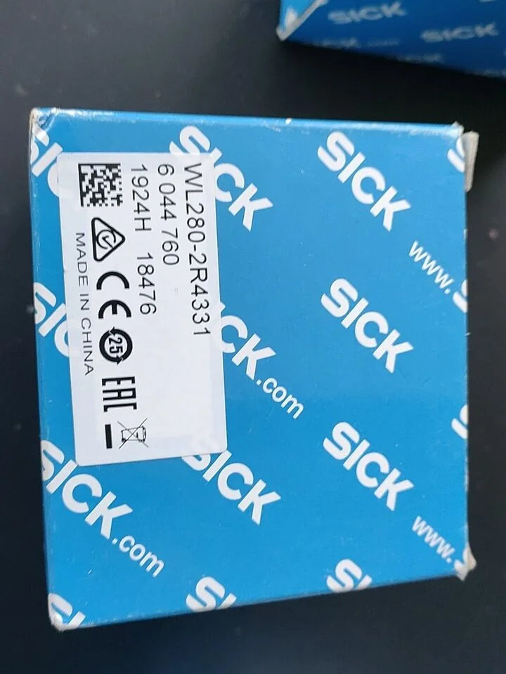 1PC Sick WL280-2R4331 Photoelectric Sensor WL2802R4331 - SICK [1]