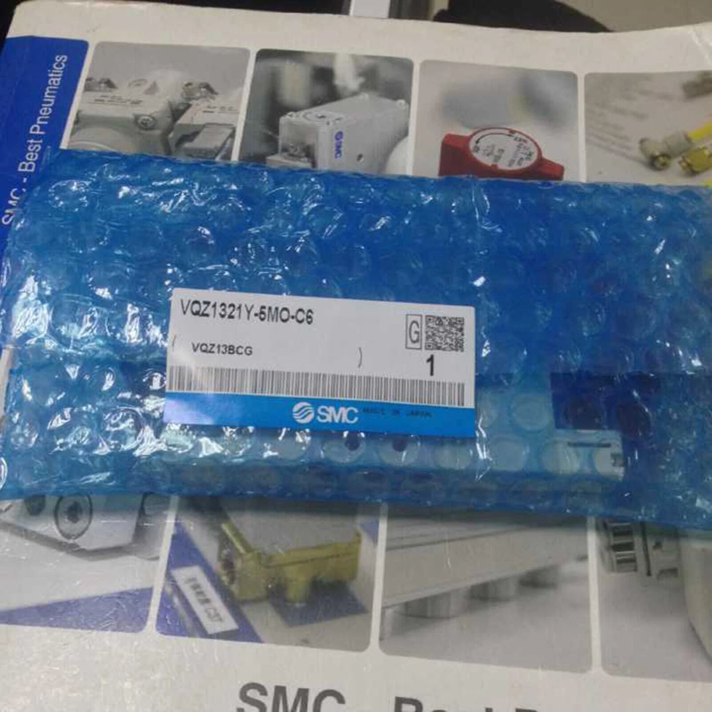 1PC Solenoid Valve VQZ1321Y-5MO-C6 - SMC [2]
