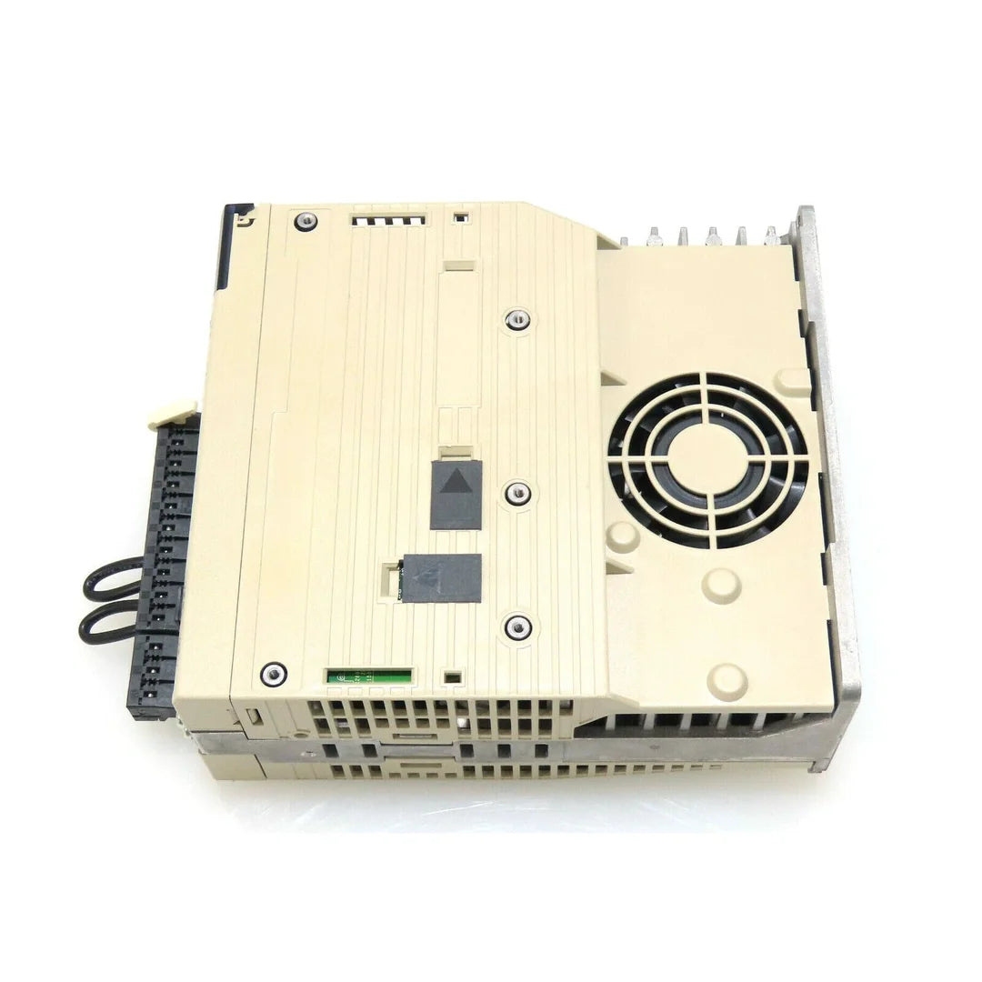 1PC YASKAWA SGDV-5R5A01A Servo Driver: High-Power Servo Driver - YASKAWA [3]
