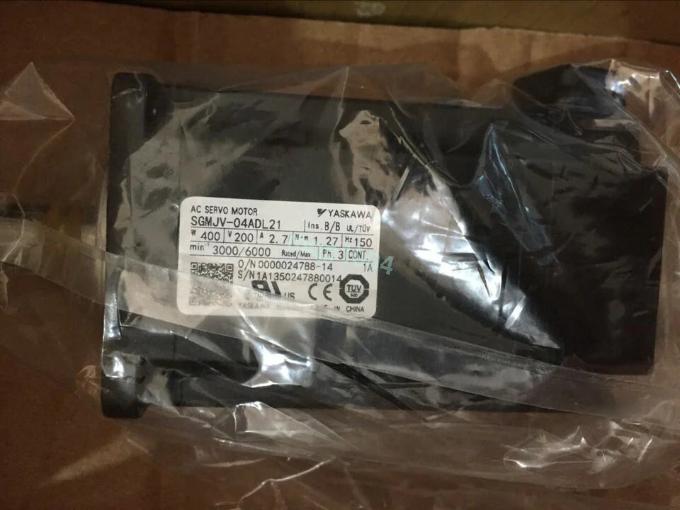 1PC YASKAWA SGMJV04ADL21 SERVO MOTOR - YASKAWA [2]