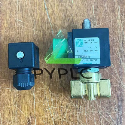 1Pcs 31A2AV15 Solenoid Valve AC220V [1]