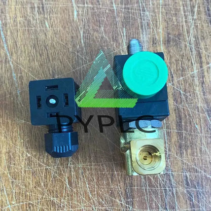 1Pcs 31A2AV15 Solenoid Valve AC220V [2]