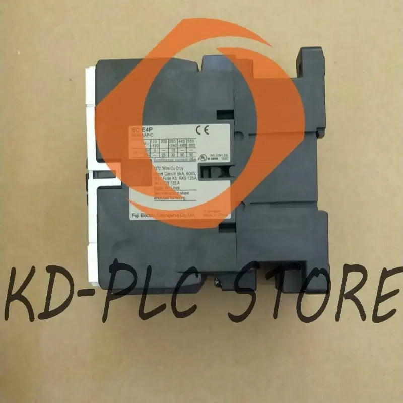 1Pcs FUJI SC-E4P AC220V AC contactor [2]