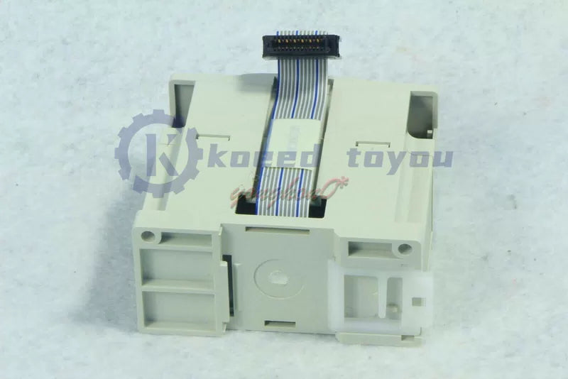 1Pcs Mitsubishi programmable controller FX2N-2AD FX2N2AD [5]
