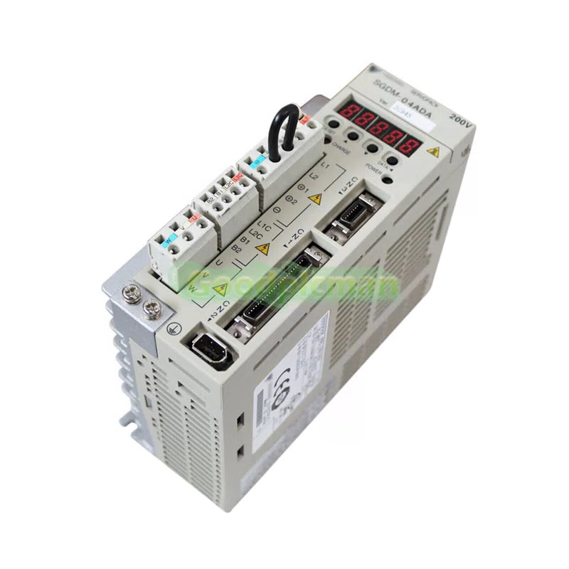 1Pcs YASKAWA SGDM-04ADA Servo Drive [1]