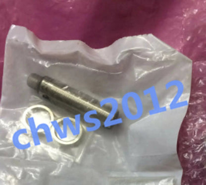 1 PCS SICK proximity switch 1066557 GRL18-P2432 #C [2]