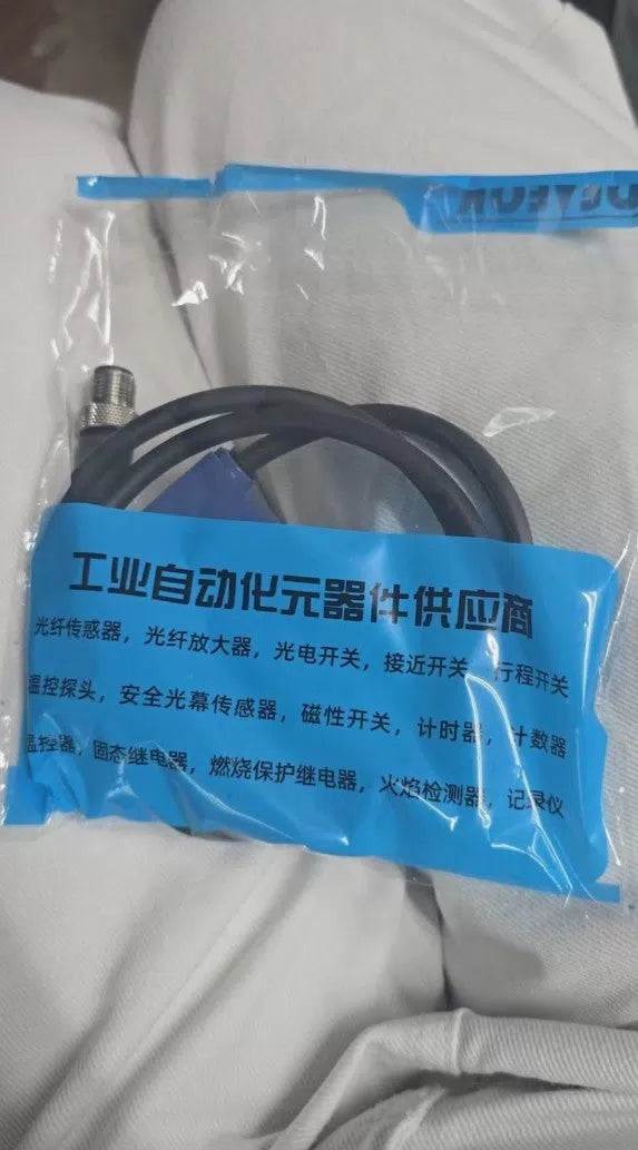 1 PC LJm-D2502L03R12 Limit Switch [2]