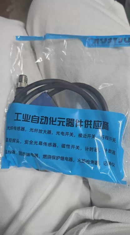 1 PC LJm-D2502L03R12 Limit Switch [2]