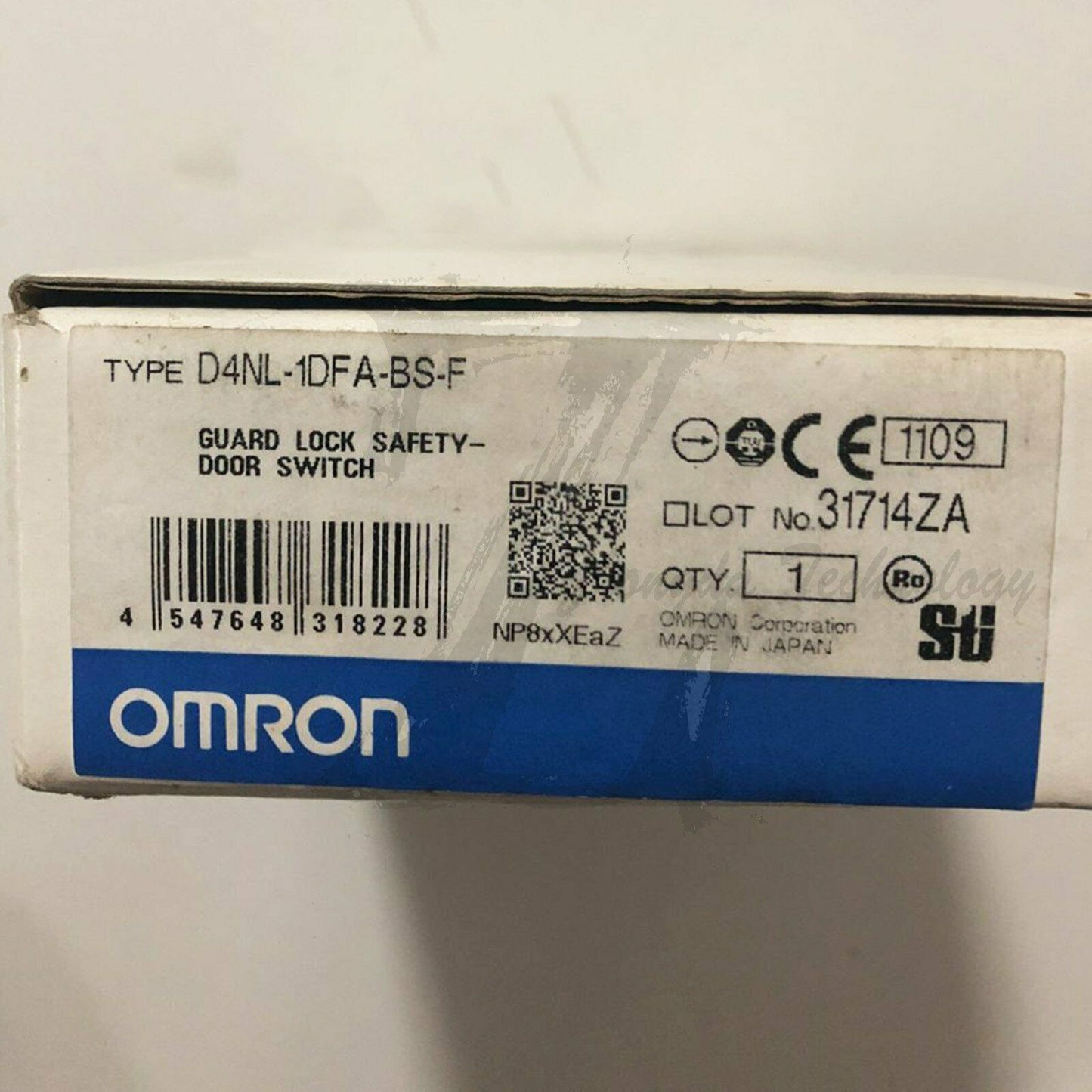 1pc new Omron safety door switch D4NL-1DFA-BS-F - OMRON
