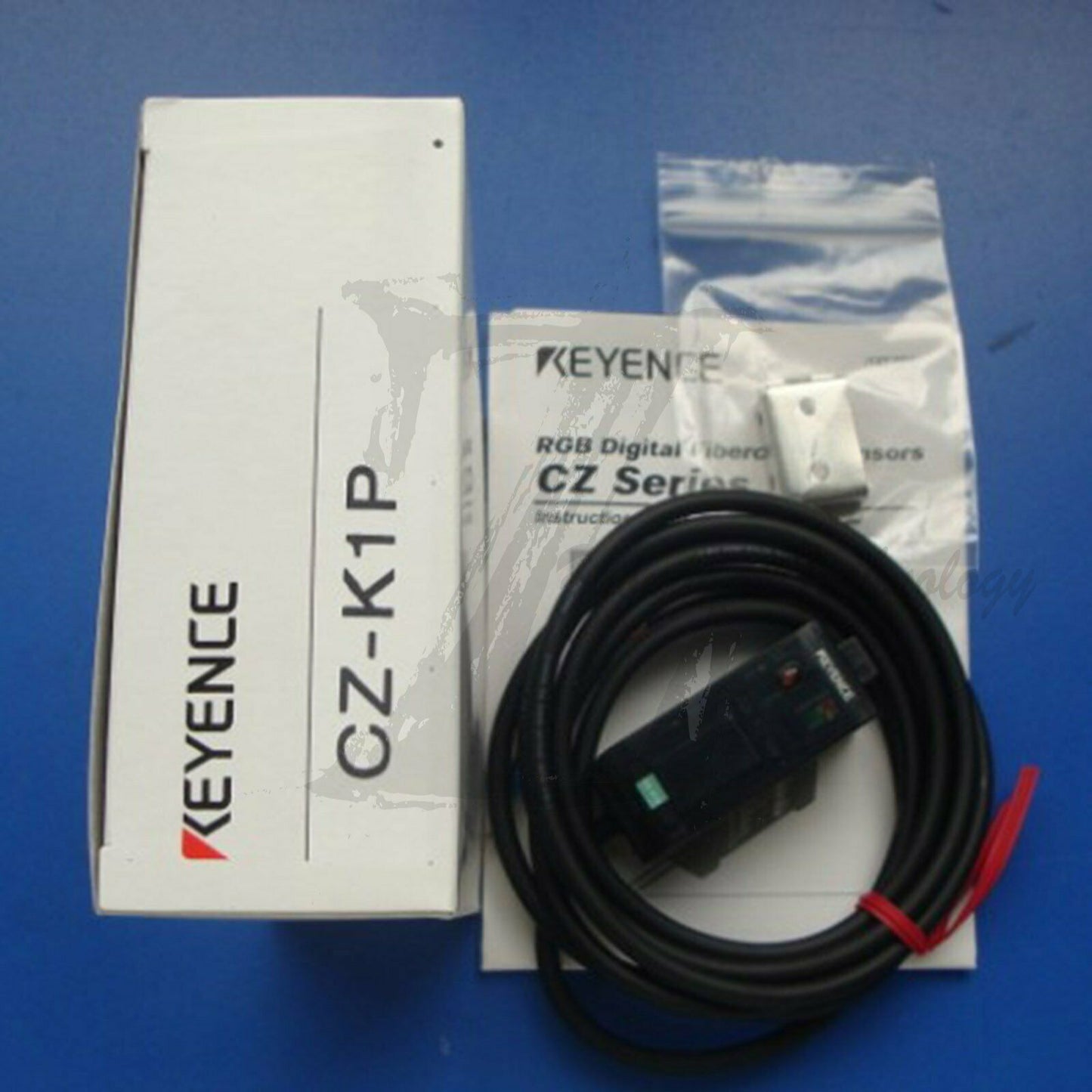 1pcs NEW KEYENCE CZ-K1P optical fiber amplifier - KEYENCE