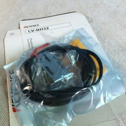 1pcs NEW KEYENCE LV-N11MN laser sensor - KEYENCE