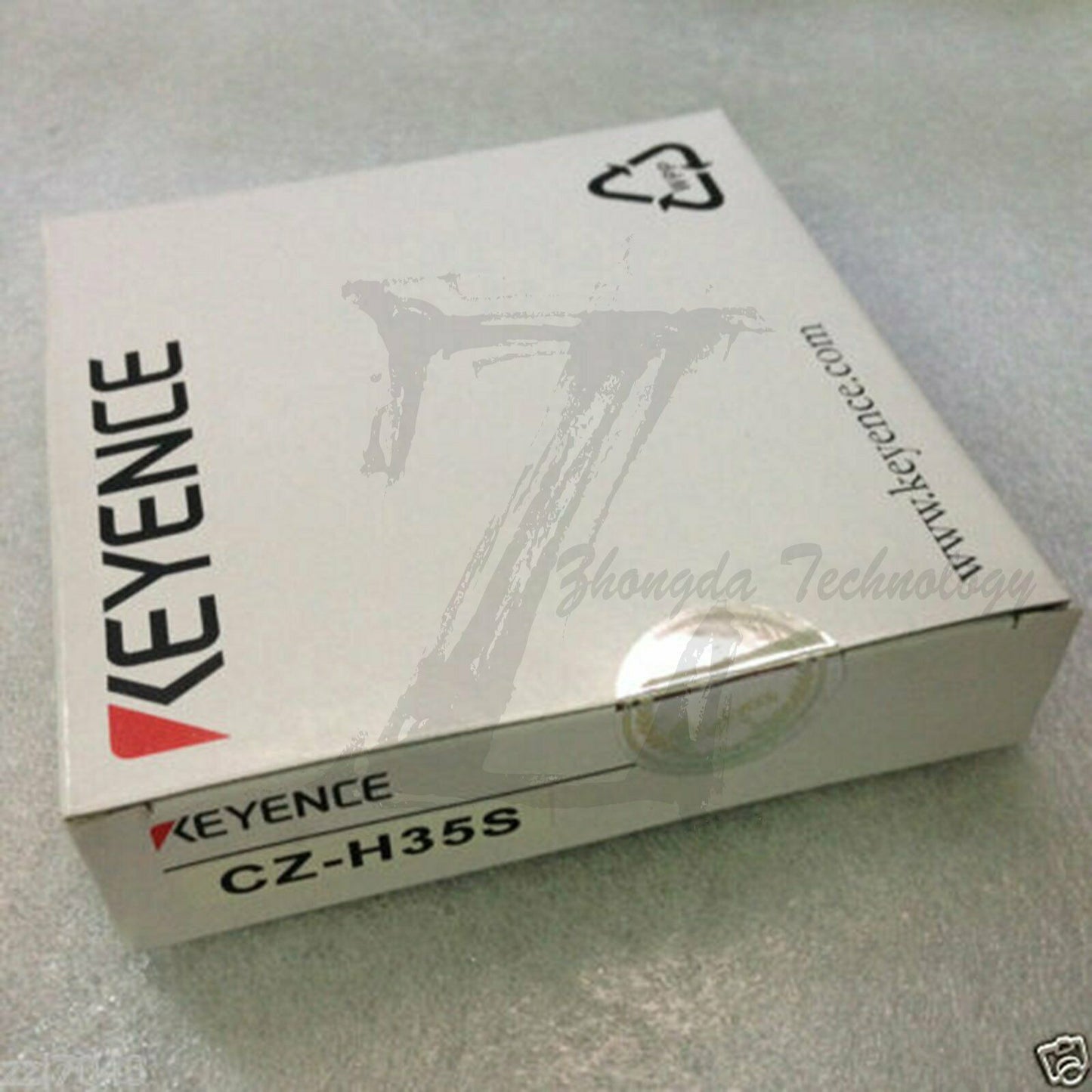1pcs NEW KEYENCE PZ-G62P Photoelectric Sensors - KEYENCE