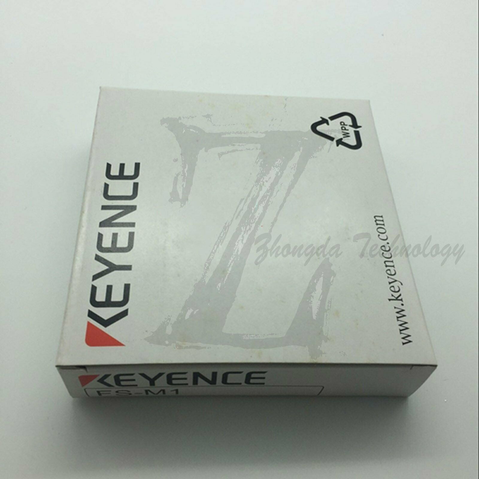 1pcs NEW Keyence ES-M1 Optical Fiber Amplifier - KEYENCE