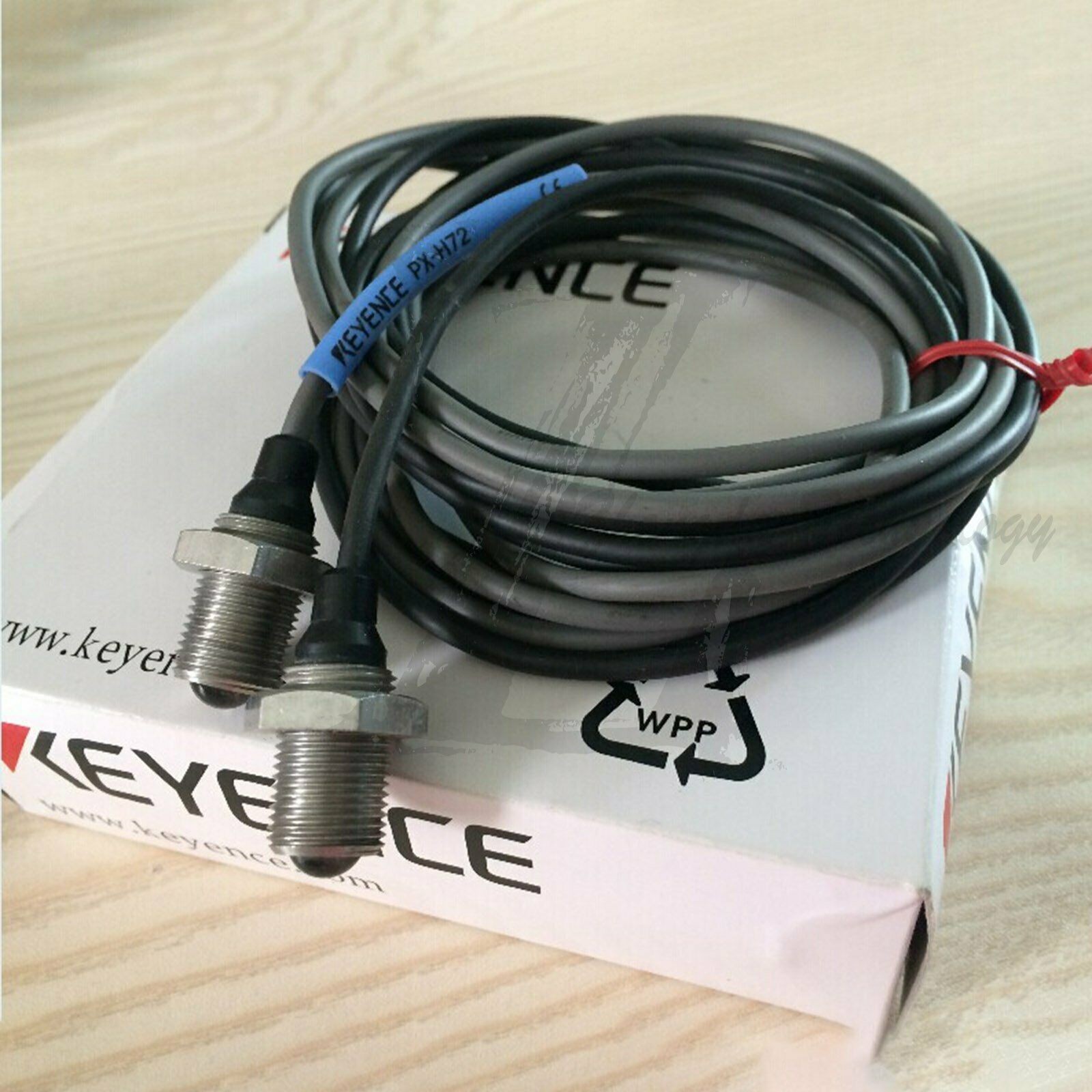 1pcs NEW Keyence PX-H71 sensor - KEYENCE