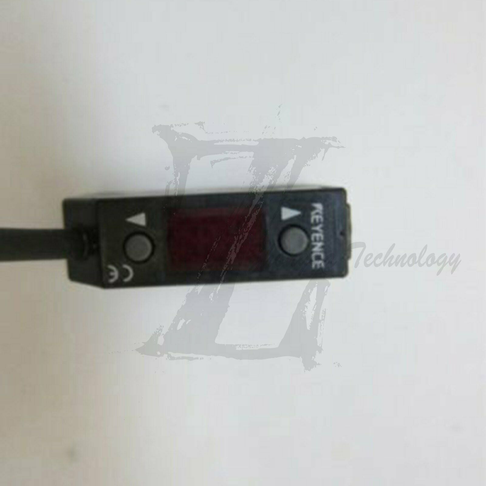 1pcs New KEYENCE PZ-V33P Photoelectric Sensors - KEYENCE
