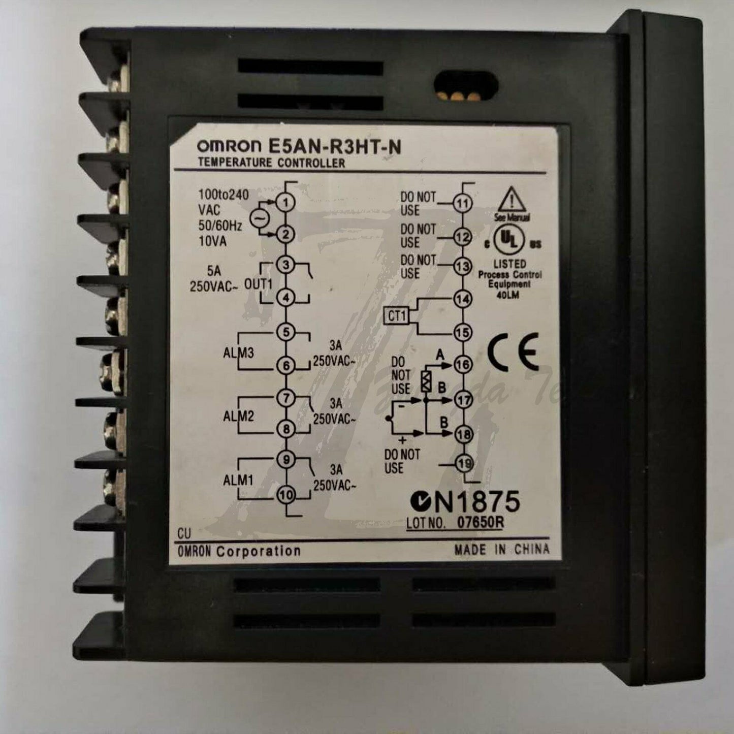 1pcs new in box Omron E5EN-R3HT-N TEMPERATURE CONTROLLER - OMRON