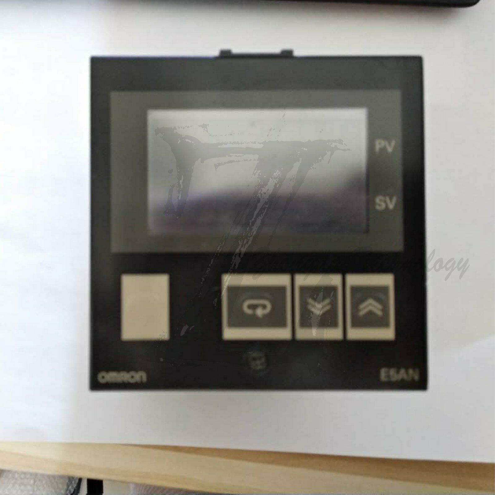 1pcs new in box Omron E5EN-R3HT-N TEMPERATURE CONTROLLER - OMRON